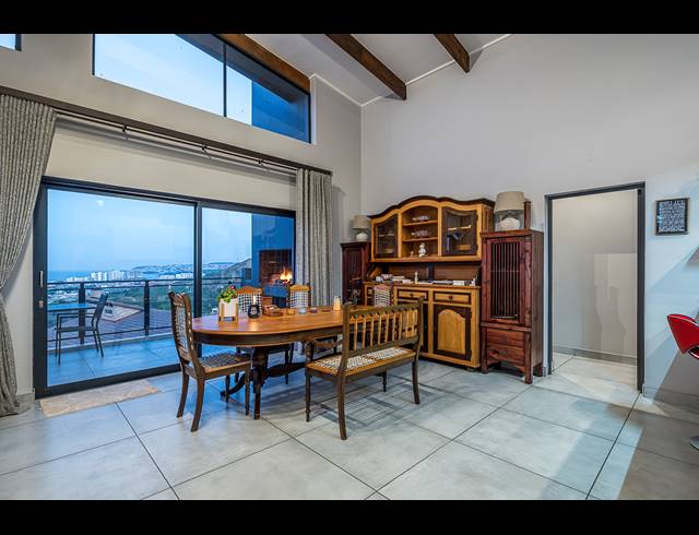 5 BEDROOM HOUSE FOR SALE IN ISLAND VIEW